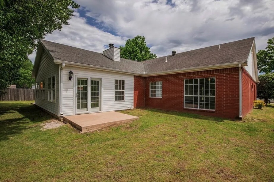 Oaks Add Ph X - Residential Lease