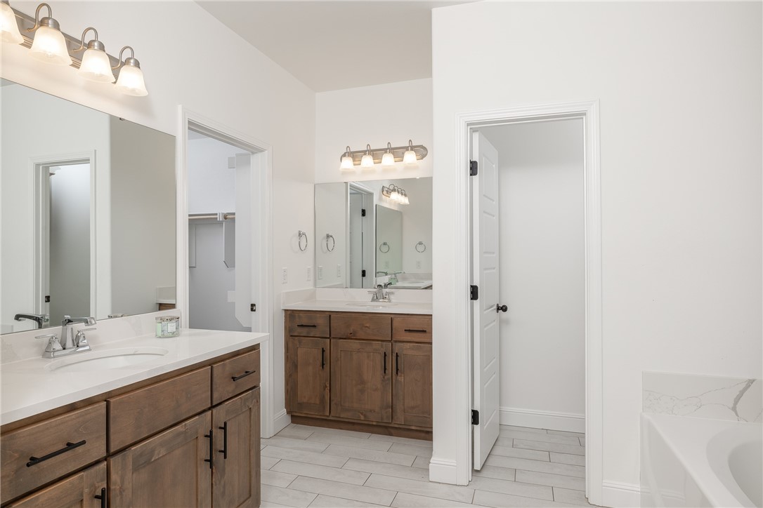 Prairie Brook Sub Ph 3 Centerton - Residential