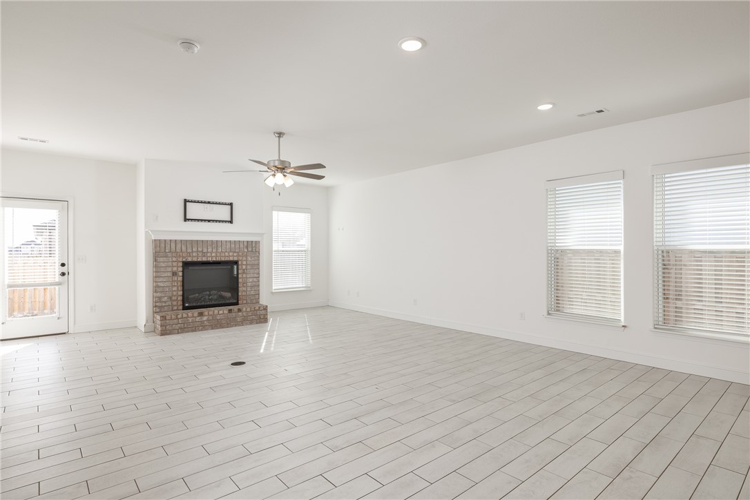 Prairie Brook Sub Ph 3 Centerton - Residential