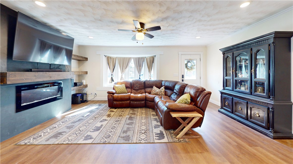 21730 Springdale Outlots - Residential