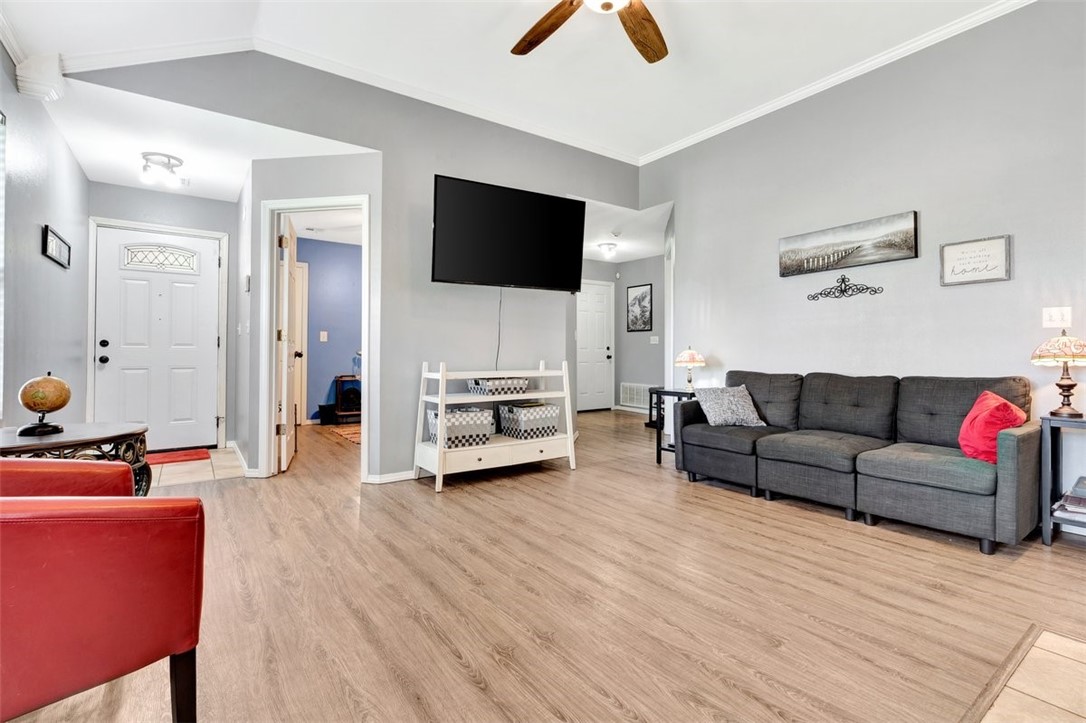 Eagle Crest Estates Bentonville - Residential