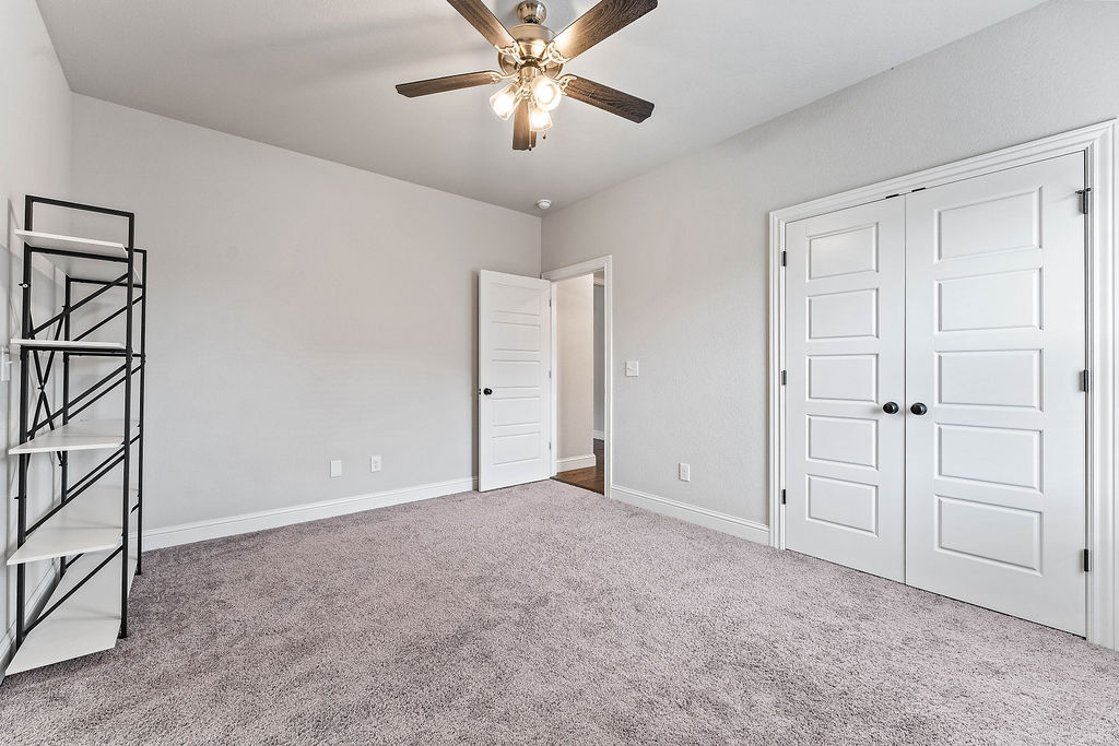 Elm Valley Sub Ph II Elm Spgs - Residential