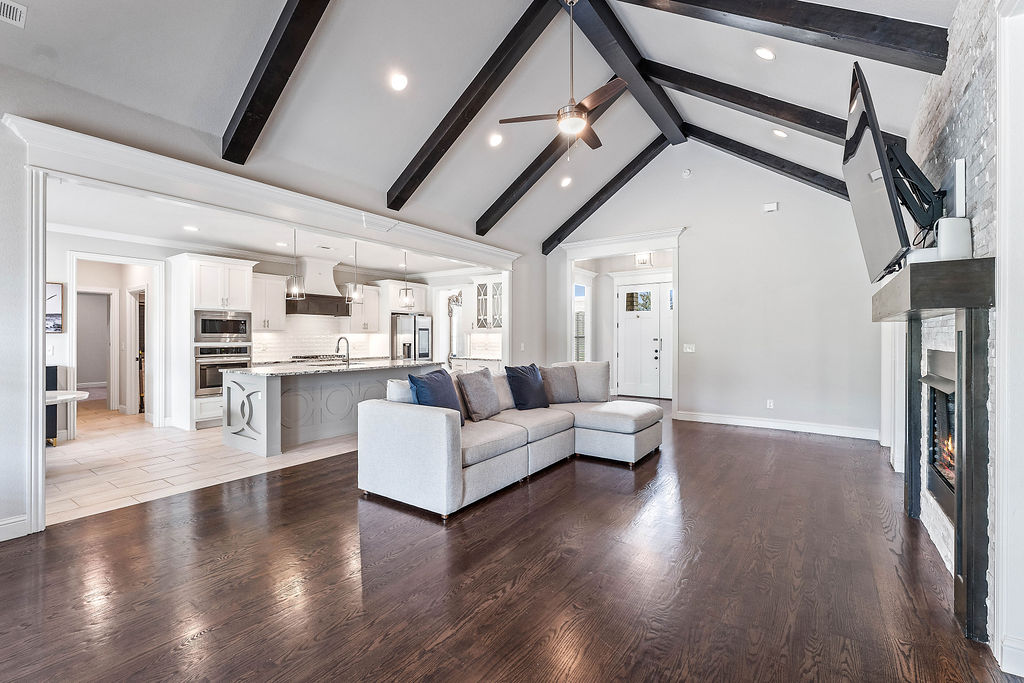 Elm Valley Sub Ph II Elm Spgs - Residential