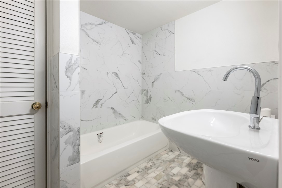 Churchill Sub Bvv - Residential