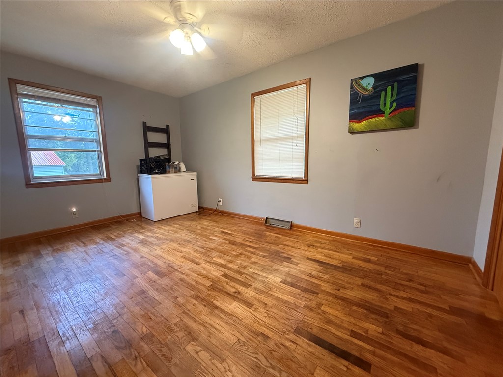 Hillcrest Add Pea Ridge - Residential