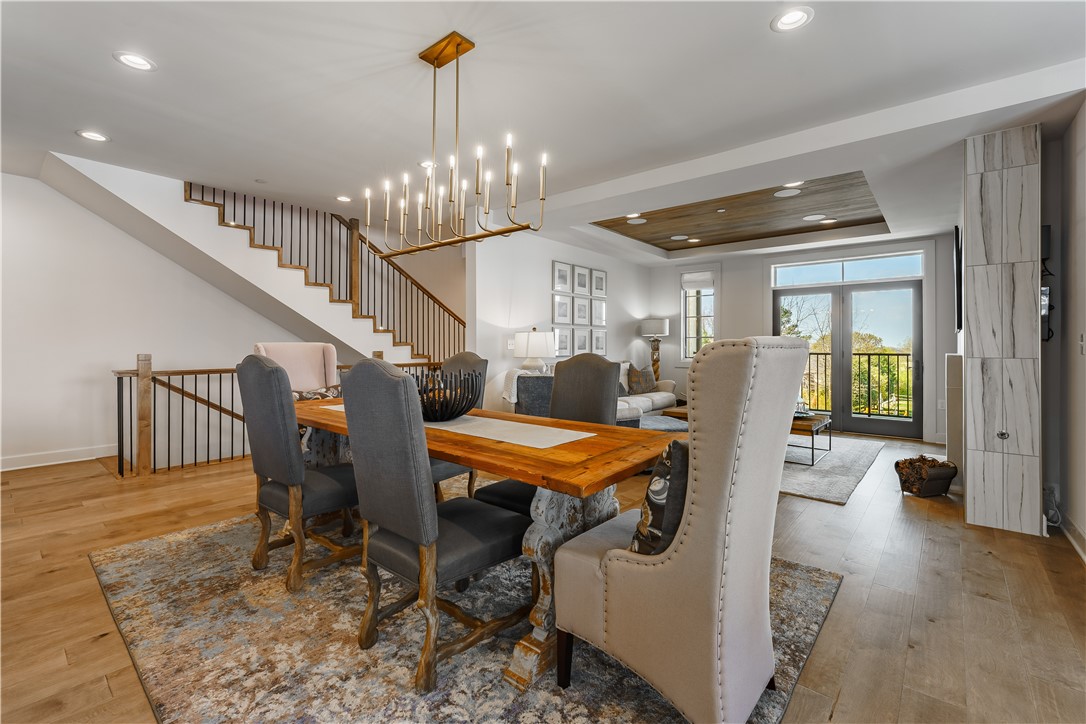 Pinnacle Heights Rogers - Residential