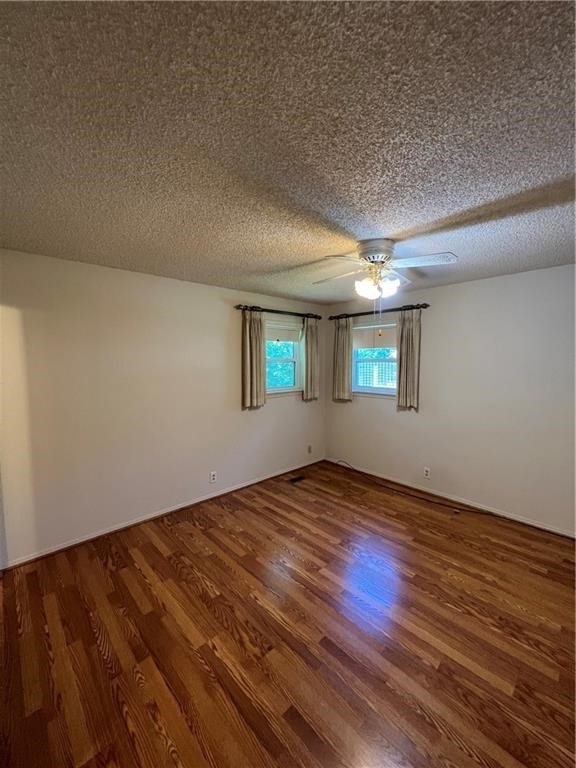 Oaklawn Sub Rogers - Residential Lease