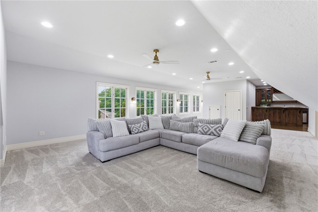The Estates at Salem Hills - Residential