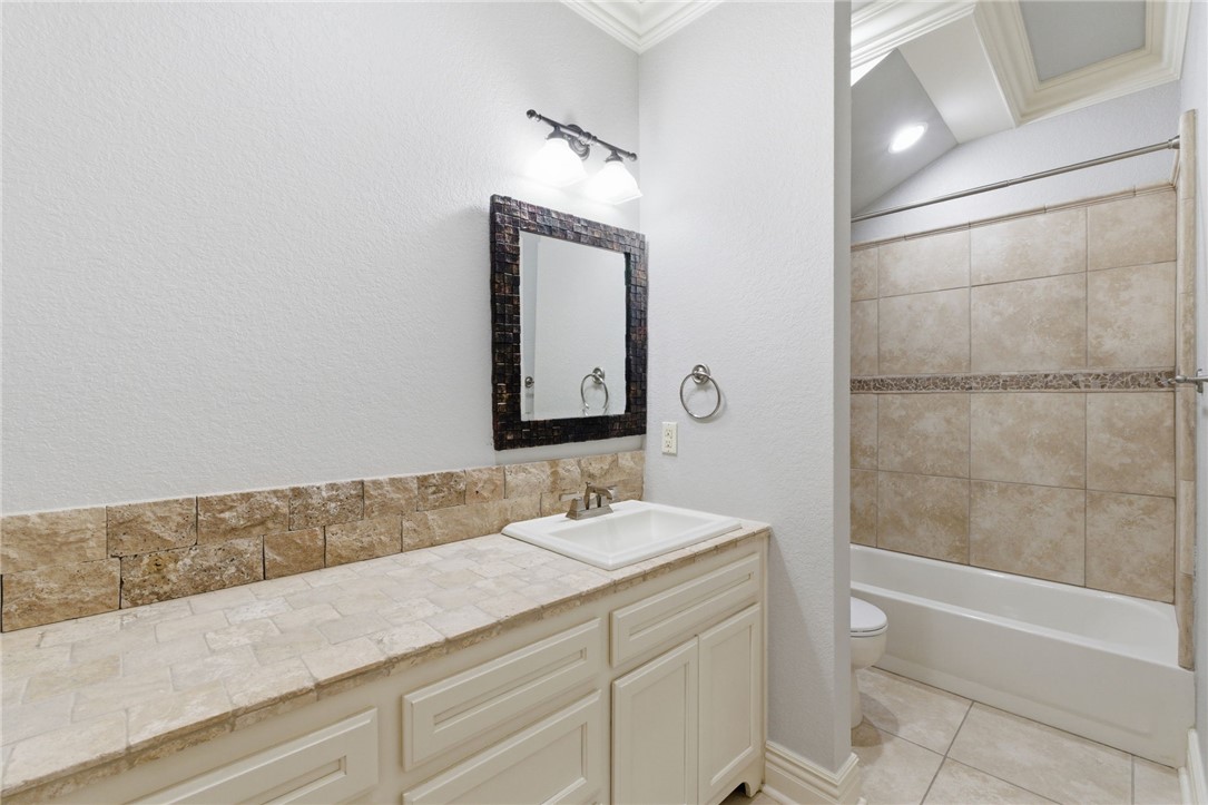 The Estates at Salem Hills - Residential