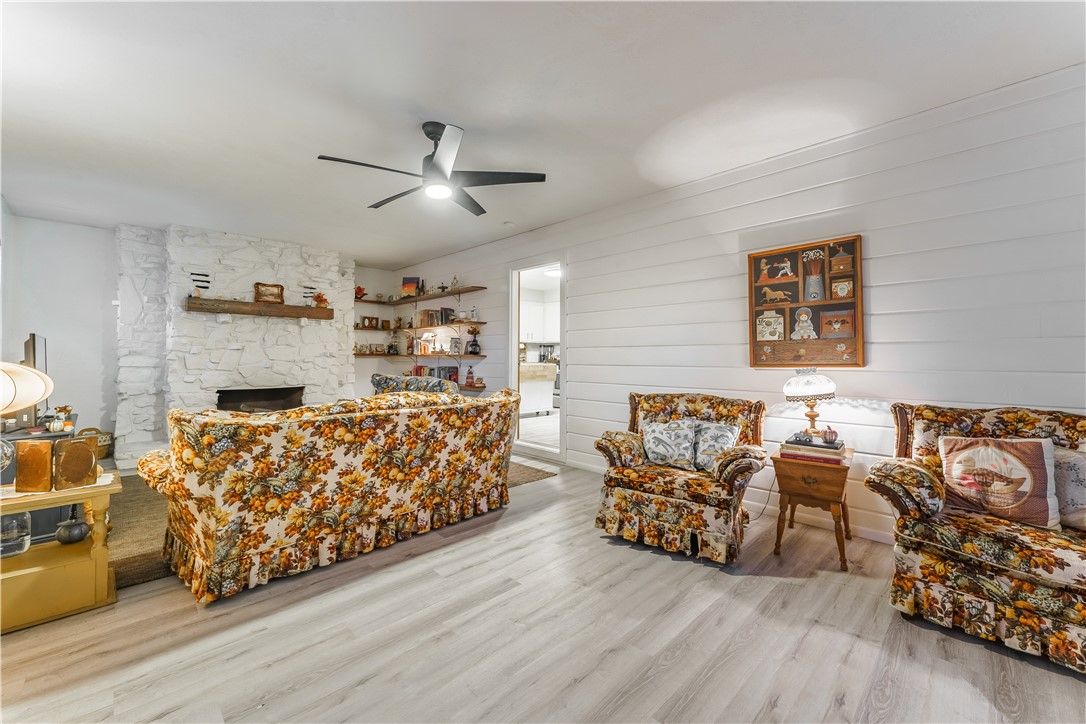Hillcrest Add Pea Ridge - Residential