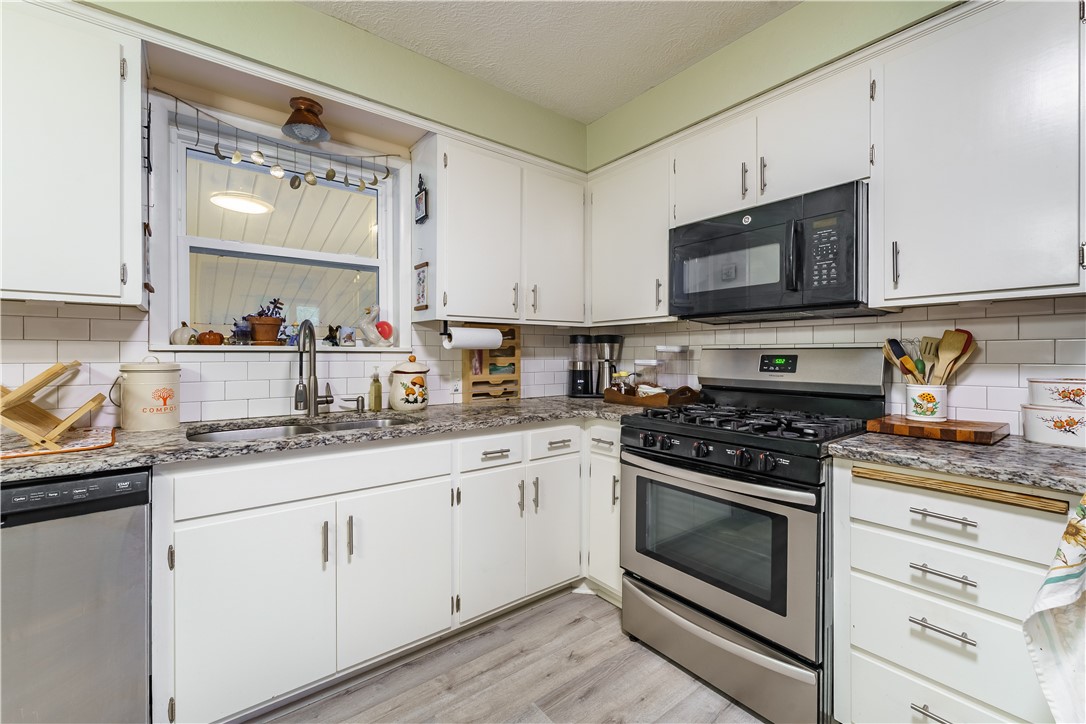 Hillcrest Add Pea Ridge - Residential