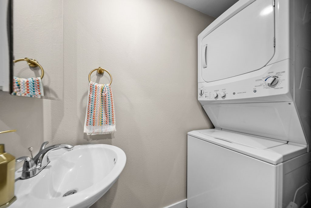 Blackburn Add Rogers - Residential