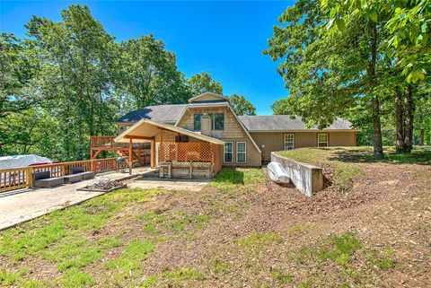 Photo of 8022 Tanglewood Road, Rogers, AR 72756 (MLS # 1347276)