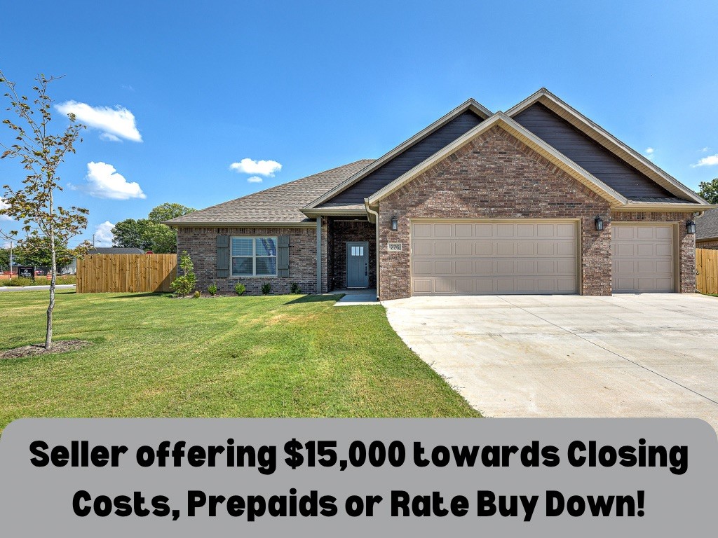 $15,000 Buyer Incentive! Single level, energy efficient 3 Bedroom, 2 Bath home with a 3 Car Garage. This beauty is located on a Corner Lot in Central Farmington ā close to schools and walking distance to Creekside Park. The kitchen has a large island, stainless appliances including a 5 burner gas range and a large pantry. The primary suite has double sinks and a gorgeous, fully tiled shower. Full Brick. Seller is offering $15,000 towards your Closing Costs, Prepaids or even a Rate Buy Down on this stunning new construction home. This home also comes with Blinds, Gutters & a Full Fence.