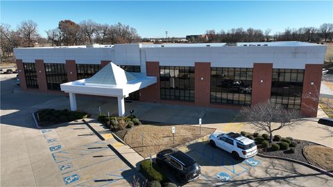 519 Latham Drive Lowell AR 72745