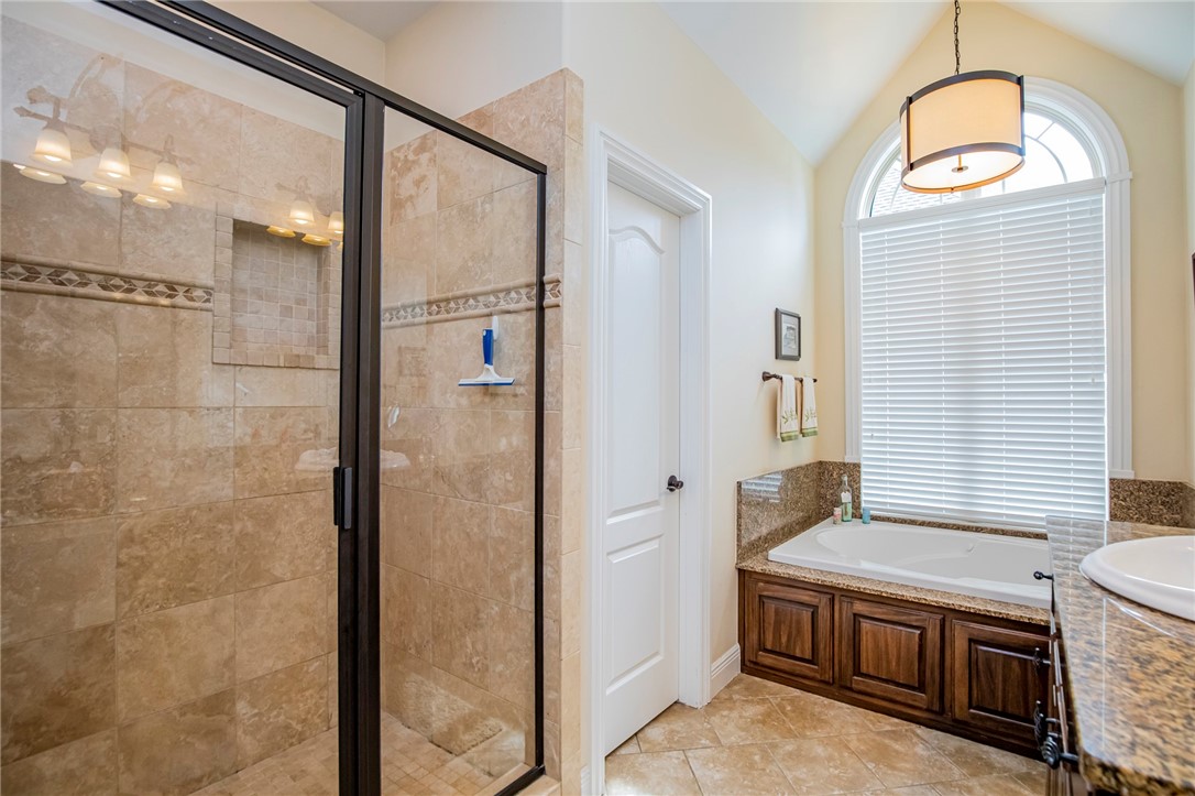 Pinnacle Sub Ph 4 Rogers - Residential