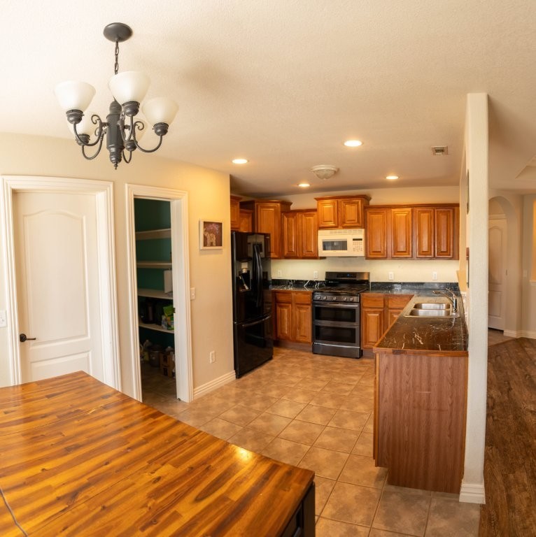 Cloverdale Estate Rurban - Residential