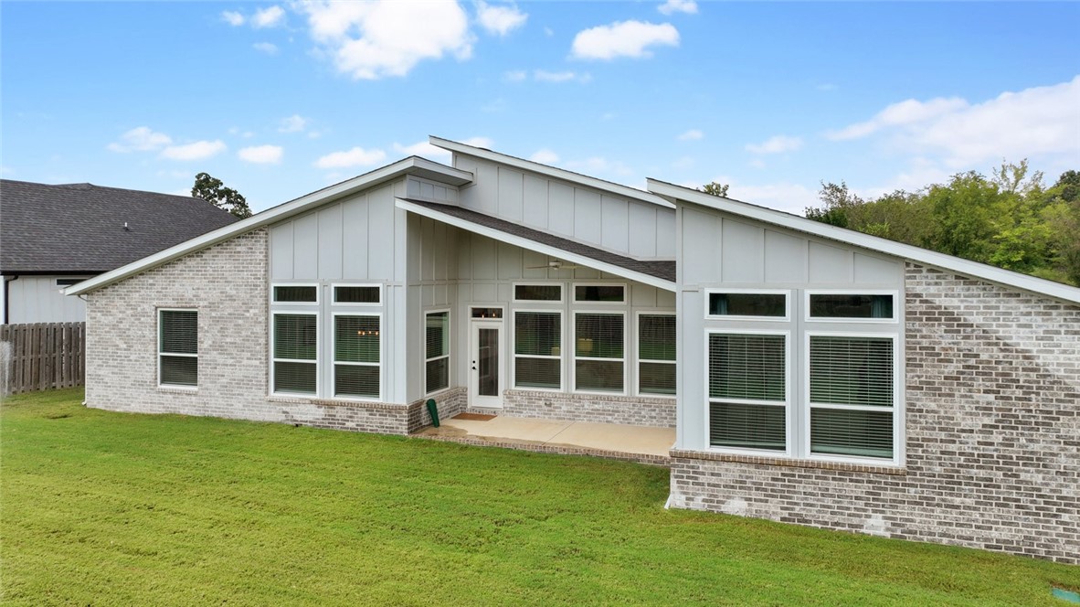 Westridge Village Sub Centerton - Residential