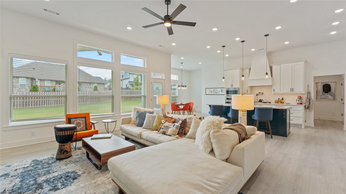 Westridge Village Sub Centerton - Residential