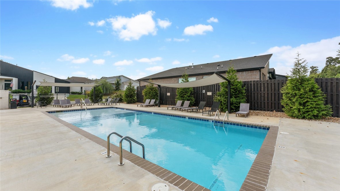 Westridge Village Sub Centerton - Residential