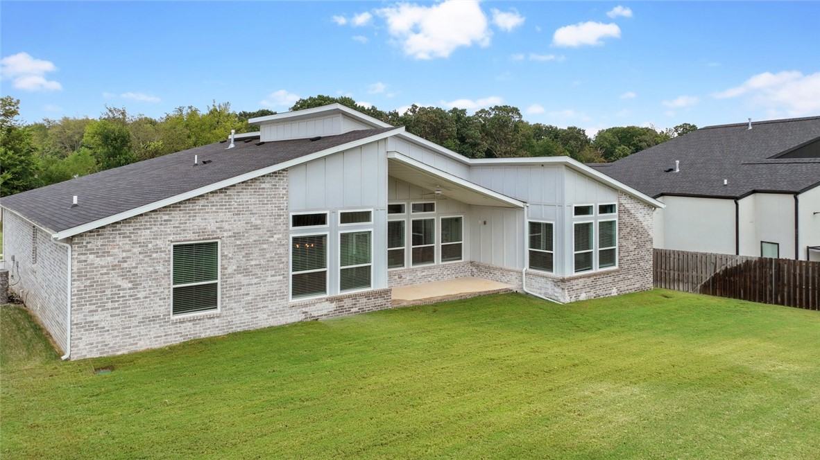 Westridge Village Sub Centerton - Residential