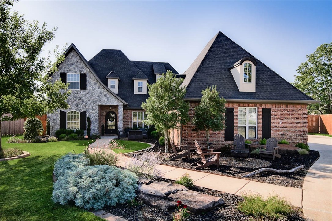 Pinnacle Gardens - Residential