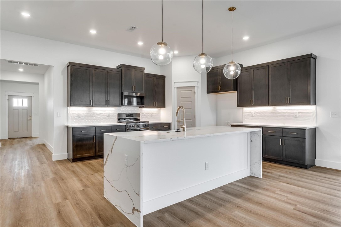 Magnolia Landing - Residential