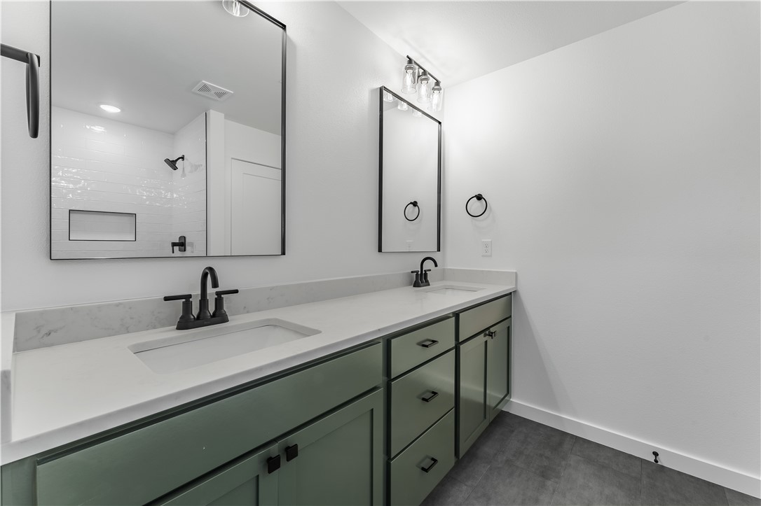 12-19-30-ROGERS - Residential