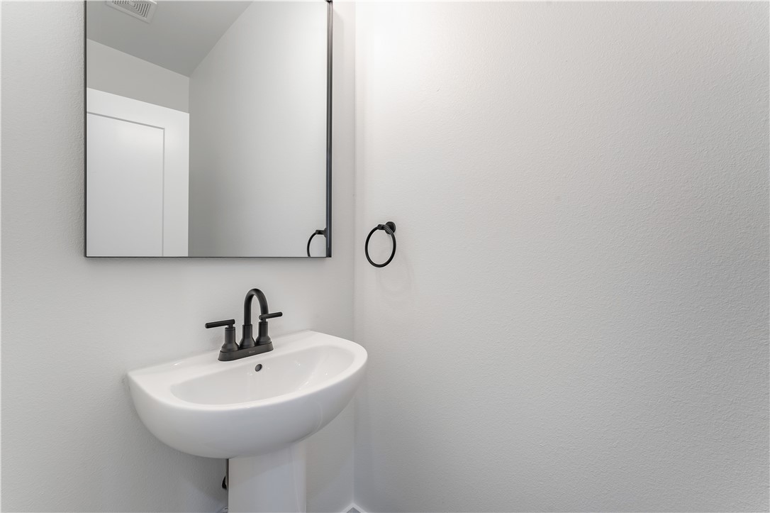 12-19-30-ROGERS - Residential