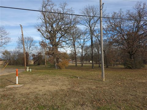 Photo of TBD W Main, Charleston, AR 72933 (MLS # 1331116)