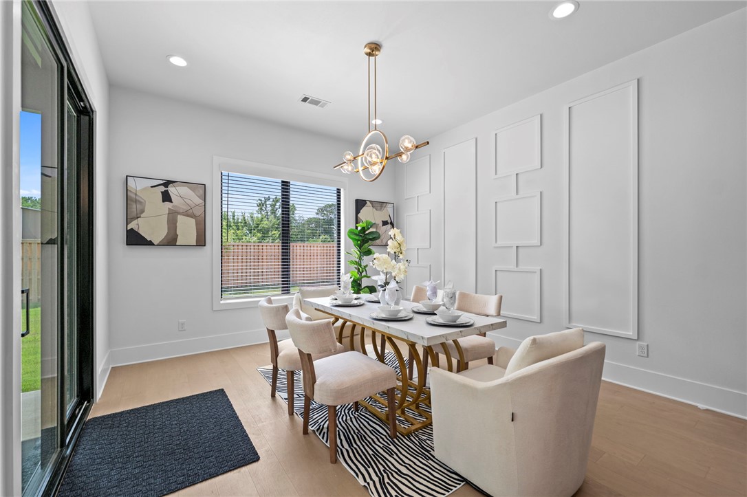 SOARING AT SCISSORTAIL SUB-ROGERS - Residential