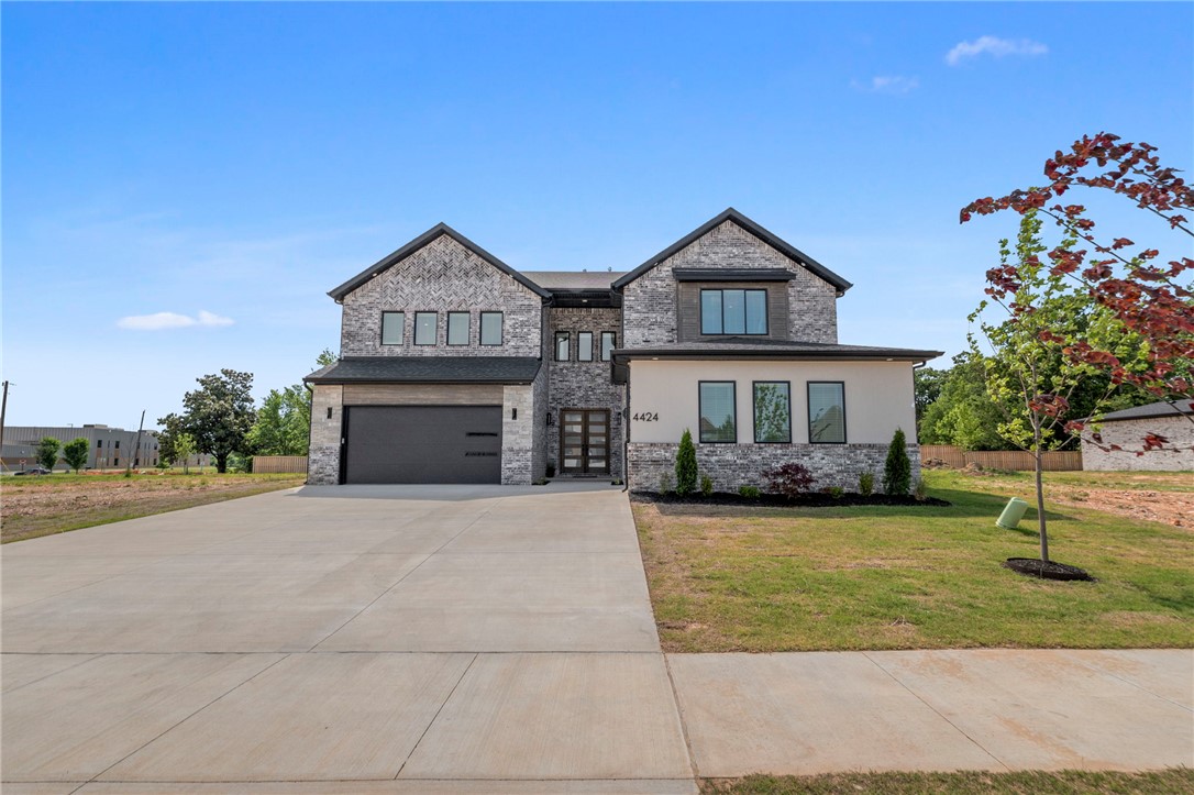 SOARING AT SCISSORTAIL SUB-ROGERS - Residential