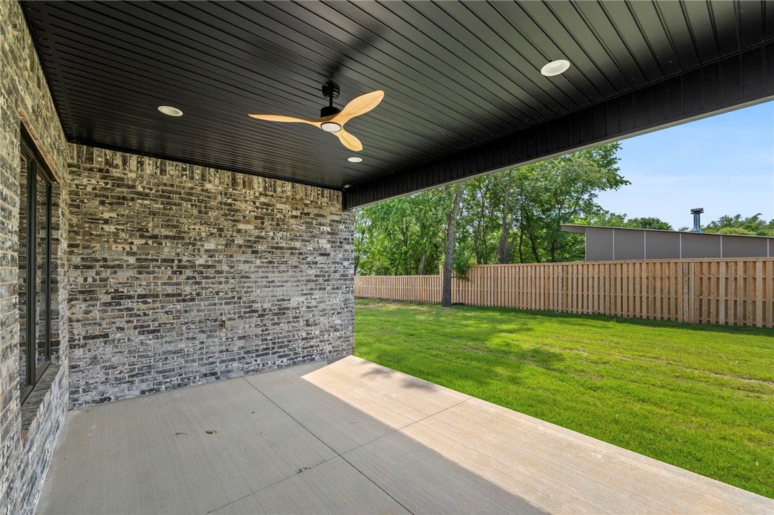SOARING AT SCISSORTAIL SUB-ROGERS - Residential