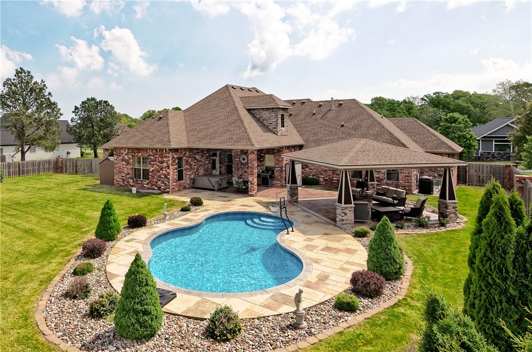 Meadows, The Little Flock - Residential