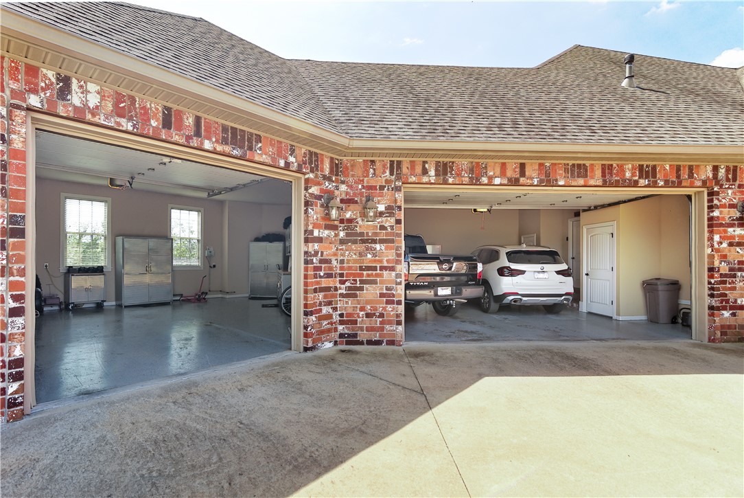 Meadows, The Little Flock - Residential