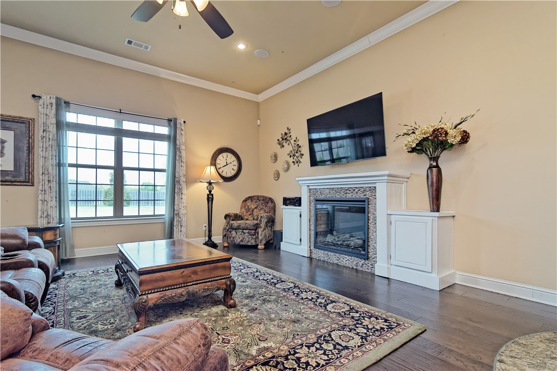 Meadows, The Little Flock - Residential