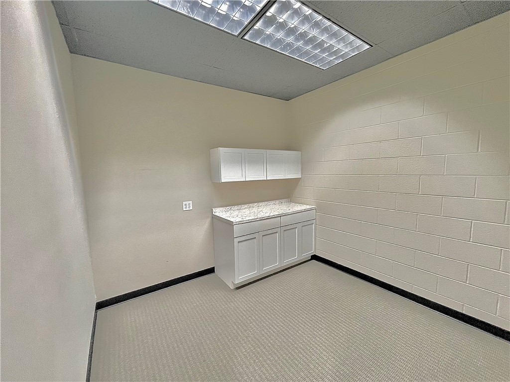 Oakland Hills Add - Commercial Lease