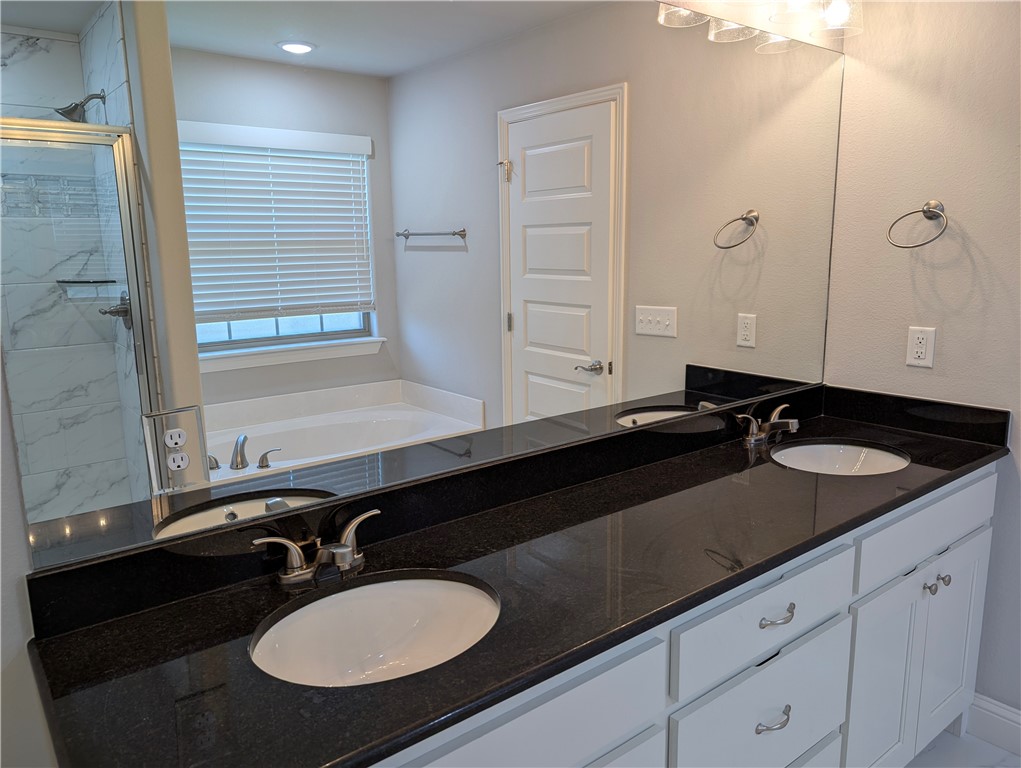 Oak Creek Bethel Heights - Residential Lease