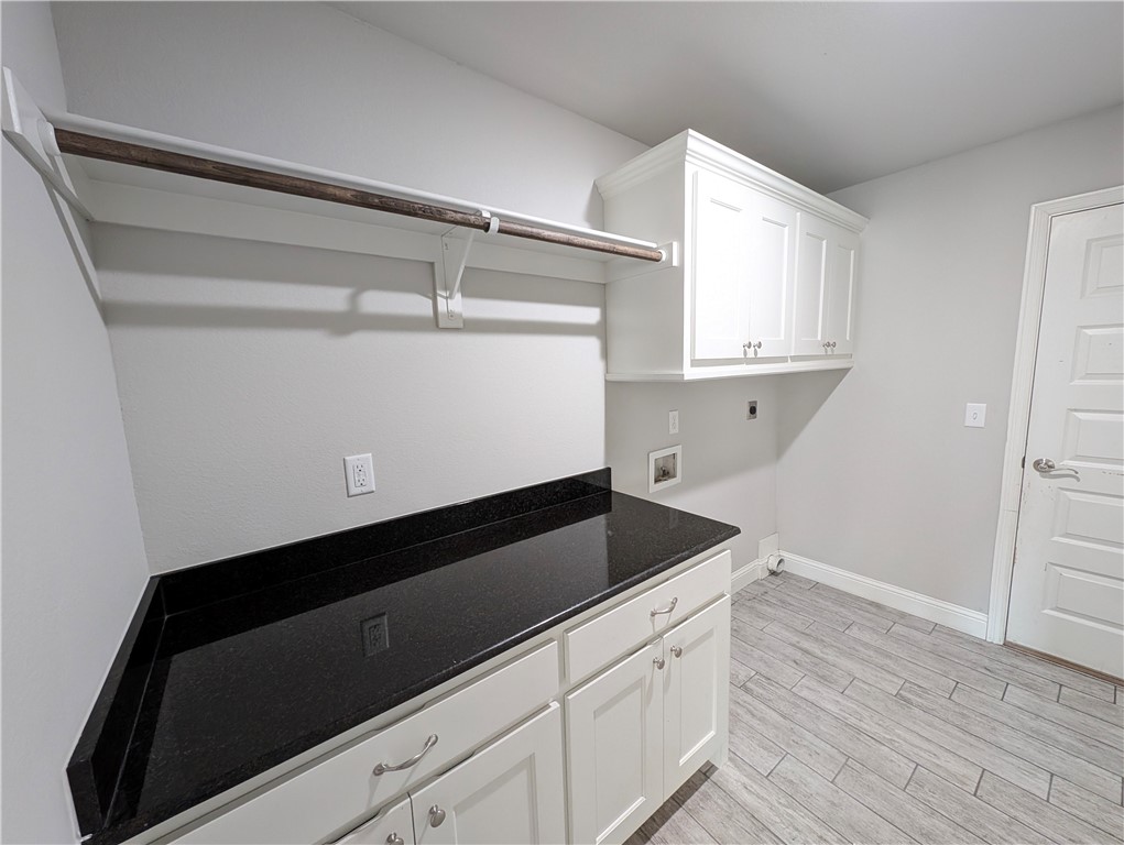 Oak Creek Bethel Heights - Residential Lease