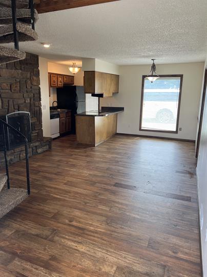 Dawn Hill Cc Resort Twnh-Rural - Residential Lease