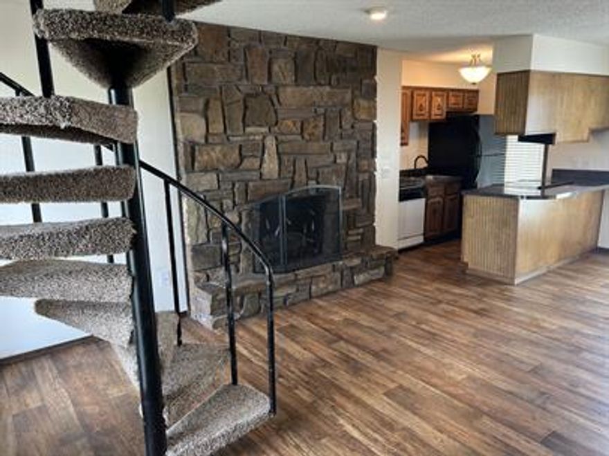 Cozy 2 bedroom, 2 bathroom condo with all of the appliances included.  Pets are negotiable! All applicants must tour the property before approval. Available to move in May 1st!