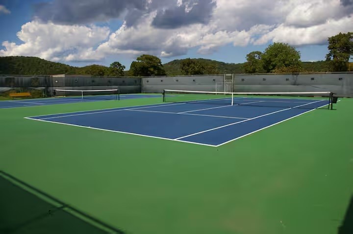 Holiday Island - Residential