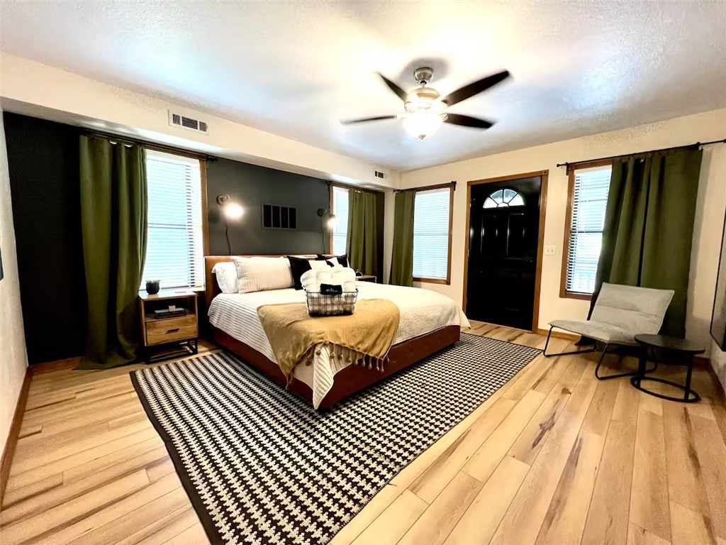 Holiday Island - Residential