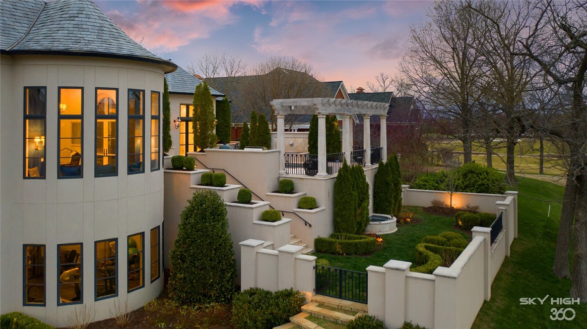 Pinnacle - Residential