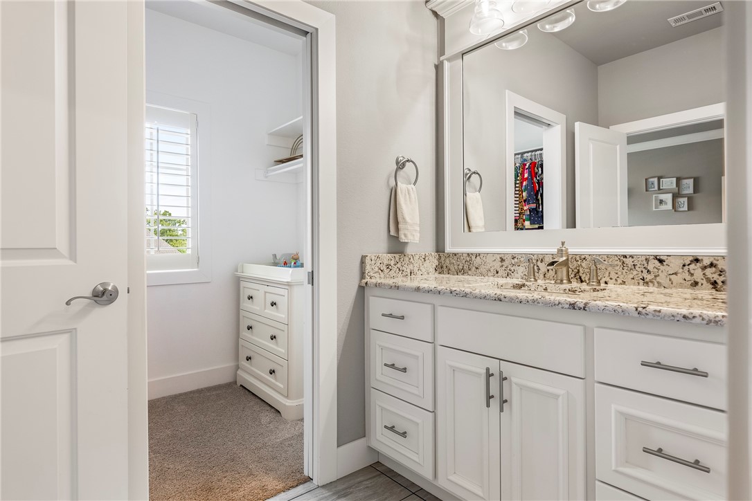 Oak Tree Centerton - Residential