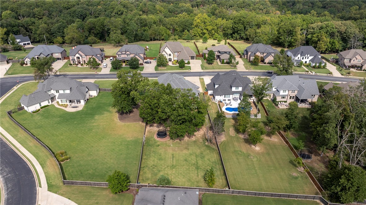 Oak Tree Centerton - Residential