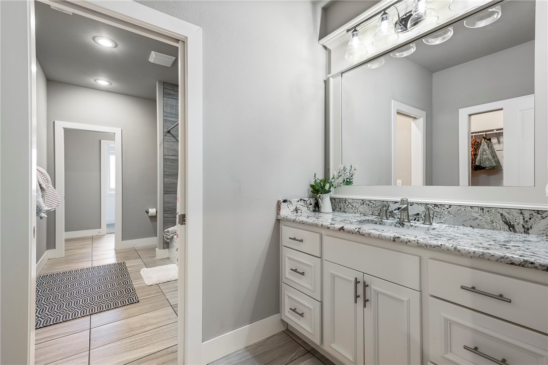 Oak Tree Centerton - Residential