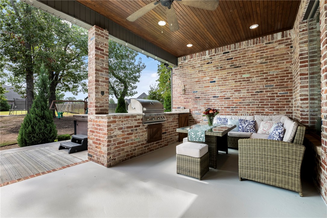 Oak Tree Centerton - Residential