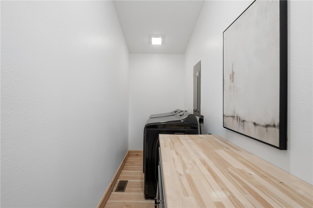 Unit 10 Holiday Island - Residential