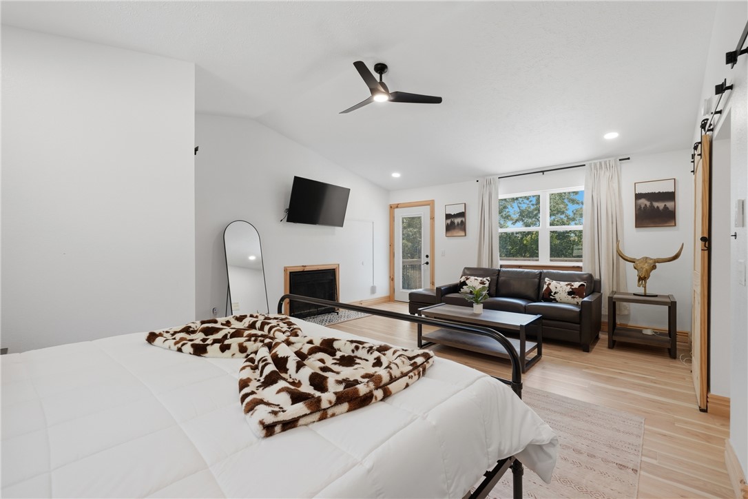 Unit 10 Holiday Island - Residential